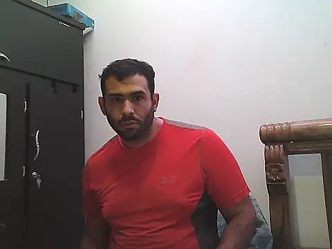 morenocabro10 online show from September 28, 2025, 4:23 pm