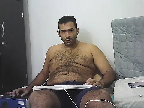 morenocabro10 online show from November 12, 2025, 7:24 pm