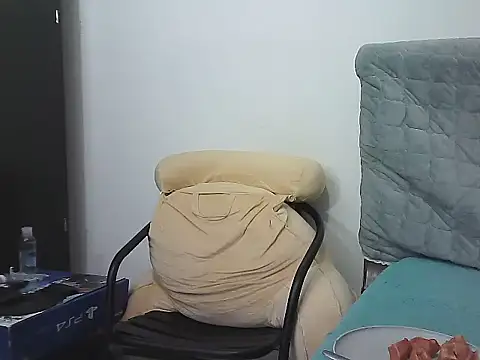 morenocabro10 online show from November 18, 2025, 1:44 am