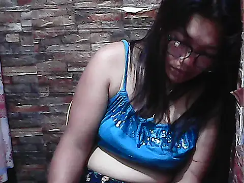 Snapshot of SexyLady4100 chatting on October 18, 2025, 11:33 am SexyLady4100 online show from October 18, 2025, 11:33 am