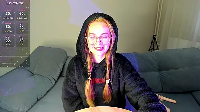 MewStella online show from October 1, 2025, 12:38 am