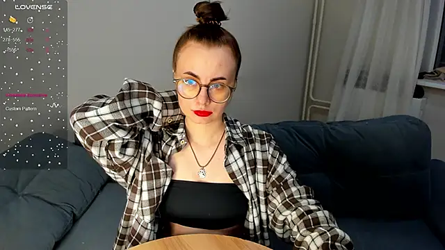 MewStella online show from March 20, 2026, 11:53 pm