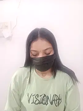 Cute Rakhi8 online show from March 18, 2026, 6:16 am