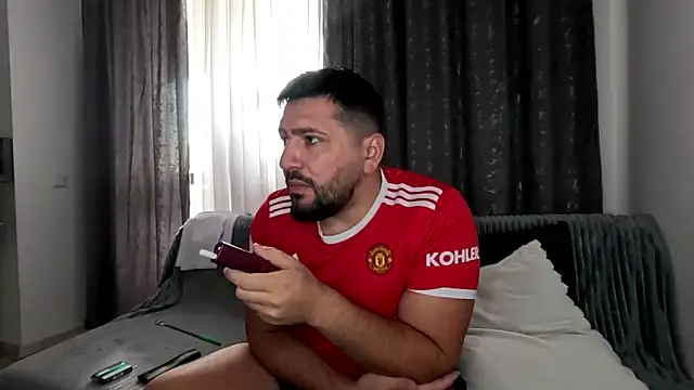 Gold Alpha Boy online show from September 29, 2025, 8:08 am