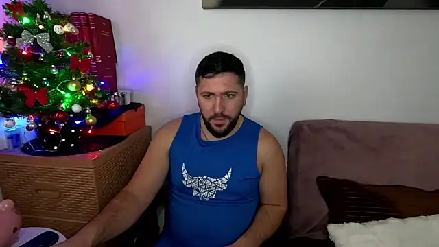 Gold Alpha Boy online show from November 30, 2025, 8:18 am