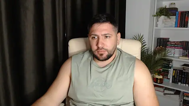 Snapshot of Gold_Alpha_Boy chatting on June 5, 2026, 6:52 am Gold Alpha Boy online show from June 5, 2026, 6:52 am