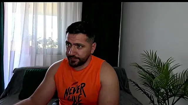 Snapshot of Gold_Alpha_Boy chatting on June 26, 2026, 6:51 am Gold Alpha Boy online show from June 26, 2026, 6:51 am