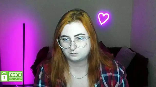 Alicia love00 online show from October 26, 2025, 6:30 am