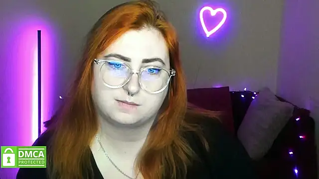 Alicia love00 online show from December 14, 2025, 6:30 am