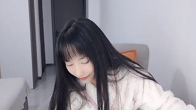 Lisa-3333 online show from November 23, 2025, 9:53 am