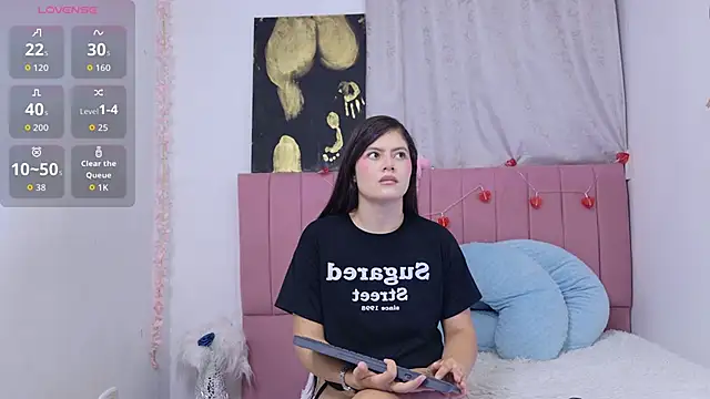 sukilove18 online show from February 25, 2026, 11:36 pm