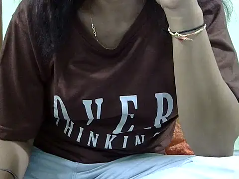 CHAMELI4747 online show from September 26, 2025, 8:40 am