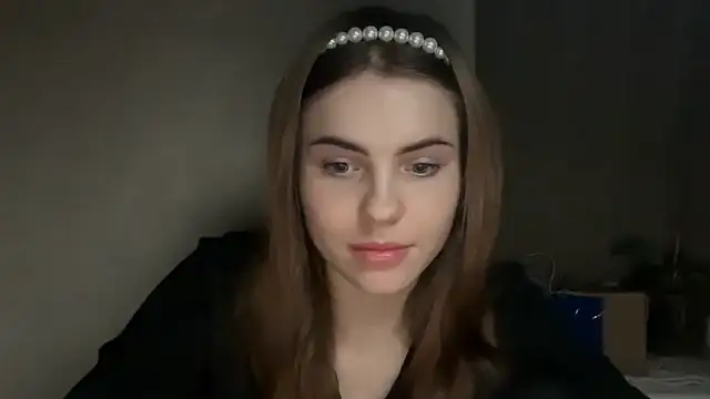 Snapshot of Delilah_Leila chatting on December 3, 2025, 9:13 pm Delilah Leila online show from December 3, 2025, 9:13 pm