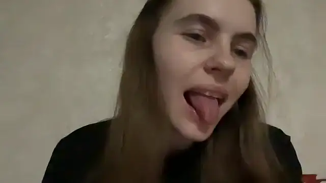 Snapshot of Delilah_Leila chatting on May 30, 2026, 9:23 pm Delilah Leila online show from May 30, 2026, 9:23 pm