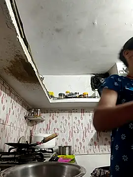 ISHANI-SINGH online show from April 2, 2026, 3:42 pm