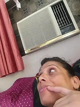 ISHANI-SINGH online show from July 9, 2026, 2:59 am