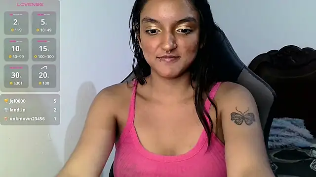 Snapshot of Ari_20_ chatting on October 6, 2025, 9:12 pm Ari 20 online show from October 6, 2025, 9:12 pm