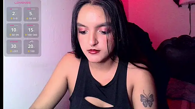 Snapshot of Ari_20_ chatting on November 2, 2025, 1:52 am Ari 20 online show from November 2, 2025, 1:52 am