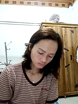 Sexy-loveass20 online show from September 25, 2025, 3:05 pm