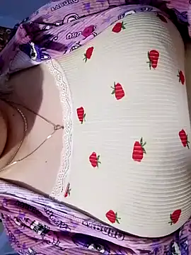 Hnonasix89 online show from April 6, 2026, 8:48 am