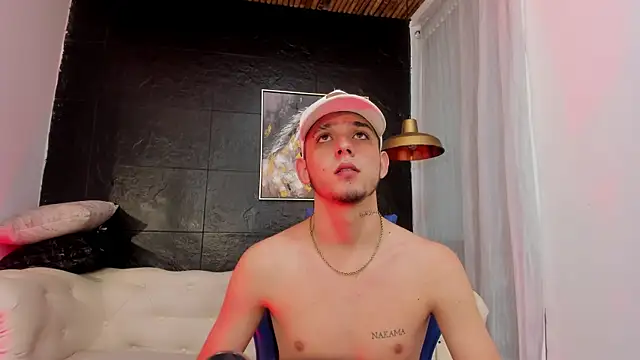 Mathewboy1 online show from October 6, 2025, 11:40 am