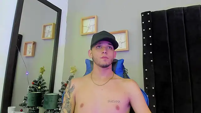 Mathewboy1 online show from December 19, 2025, 7:10 pm