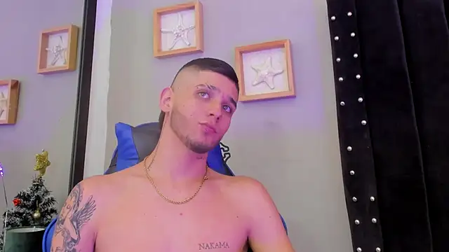 Mathewboy1 online show from December 20, 2025, 7:32 pm