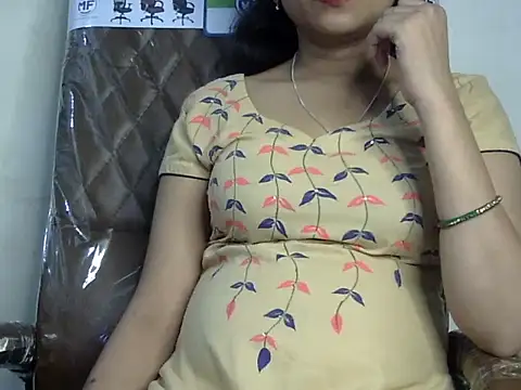 notty girl online show from September 19, 2025, 5:46 pm
