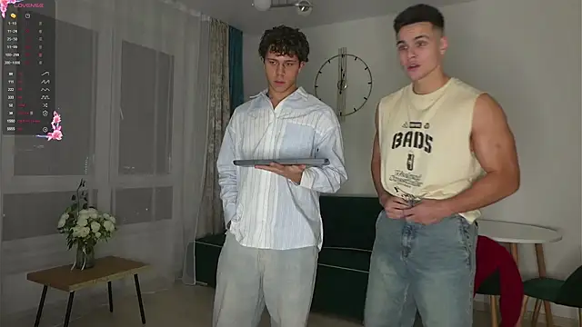 Horny boyzz online show from December 3, 2025, 4:38 pm