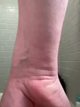 Buck2000 online show from April 15, 2026, 2:57 pm