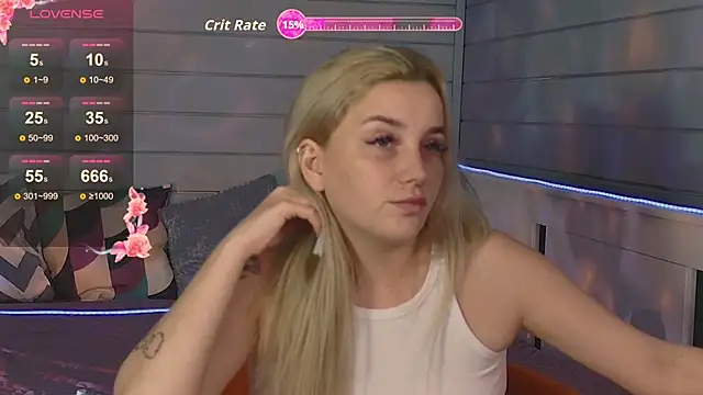 Snapshot of Crystal_Jull chatting on October 12, 2025, 2:38 pm Crystal Jull online show from October 12, 2025, 2:38 pm