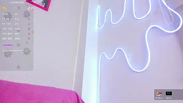 missweetpeach online show from March 15, 2026, 10:49 pm