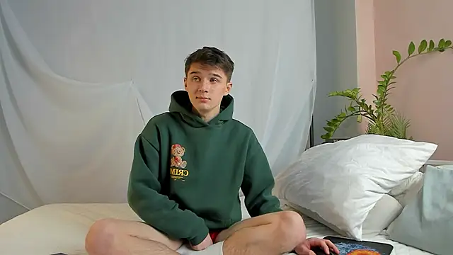 SherlockMax online show from March 19, 2026, 6:45 pm