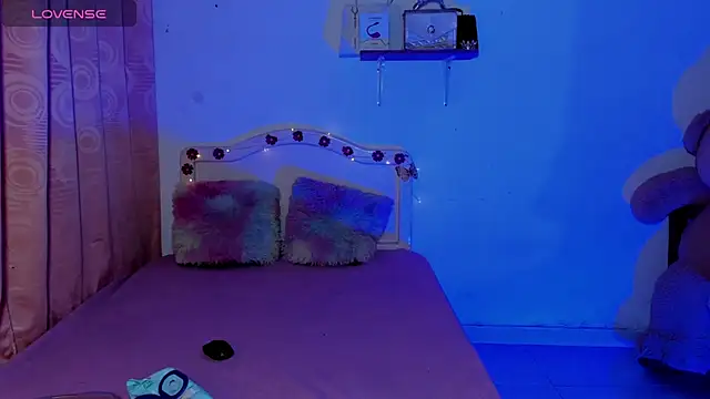 Snapshot of Angel-Caribbean chatting on September 19, 2025, 2:35 am Angel-Caribbean online show from September 19, 2025, 2:35 am