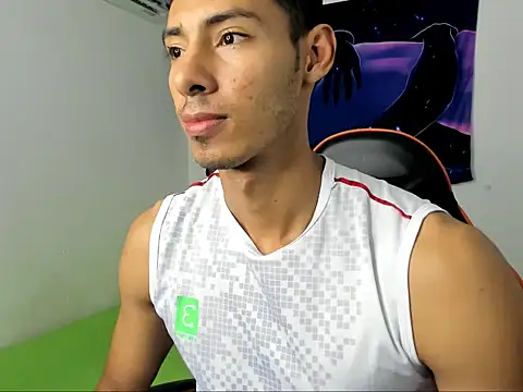 jhosep hamilton online show from September 25, 2025, 7:39 pm