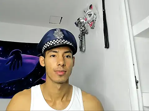 jhosep hamilton online show from October 5, 2025, 7:01 pm