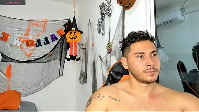 ashlan king online show from October 25, 2025, 1:18 pm