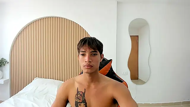 Snapshot of kenshi_roa chatting on May 7, 2026, 7:41 pm kenshi roa online show from May 7, 2026, 7:41 pm