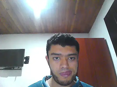 Snapshot of Mario6821 chatting on June 8, 2026, 2:12 am Mario6821 online show from June 8, 2026, 2:12 am