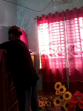 Cute Faria online show from November 11, 2025, 4:34 am