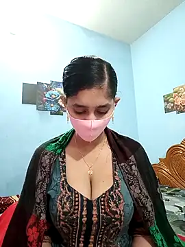 Cute Faria online show from January 6, 2026, 3:32 am