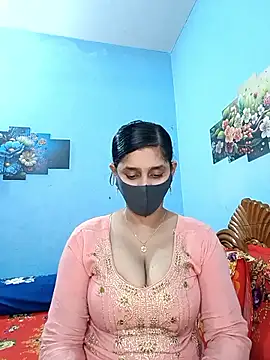 Cute Faria online show from March 10, 2026, 2:55 pm