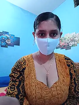Cute Faria online show from May 17, 2026, 12:52 am