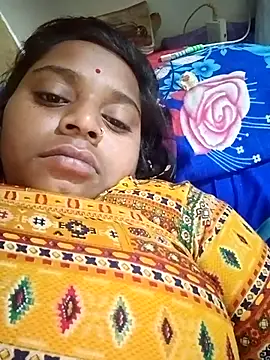 Hot crety online show from November 14, 2025, 11:35 pm