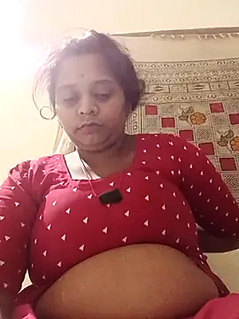 Snapshot of Hot_crety chatting on July 10, 2026, 4:31 pm Hot crety online show from July 10, 2026, 4:31 pm