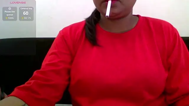 cute girl007 online show from October 27, 2025, 5:44 am