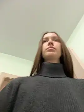 ElliRose online show from February 9, 2026, 12:09 pm