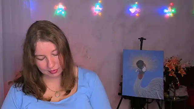 NancySanders online show from September 19, 2025, 5:46 pm