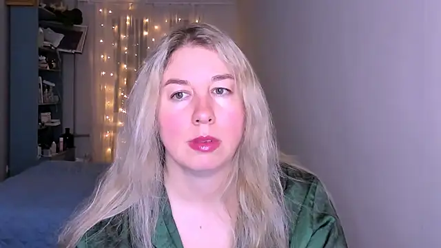 NancySanders online show from June 1, 2026, 6:53 pm