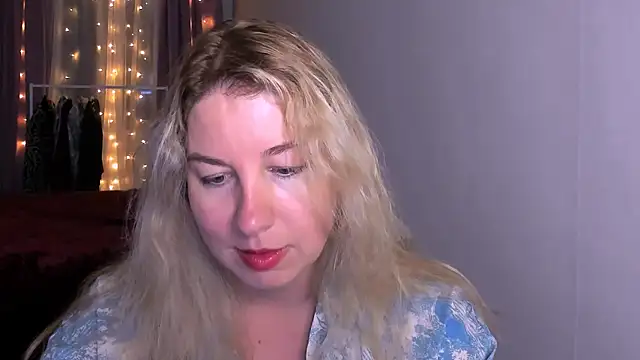 NancySanders online show from July 24, 2026, 7:56 pm